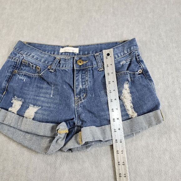 Forever 21 Denim Shorts Womens 27 Blue Distressed Stretch Cuffed - Picture 7 of 9